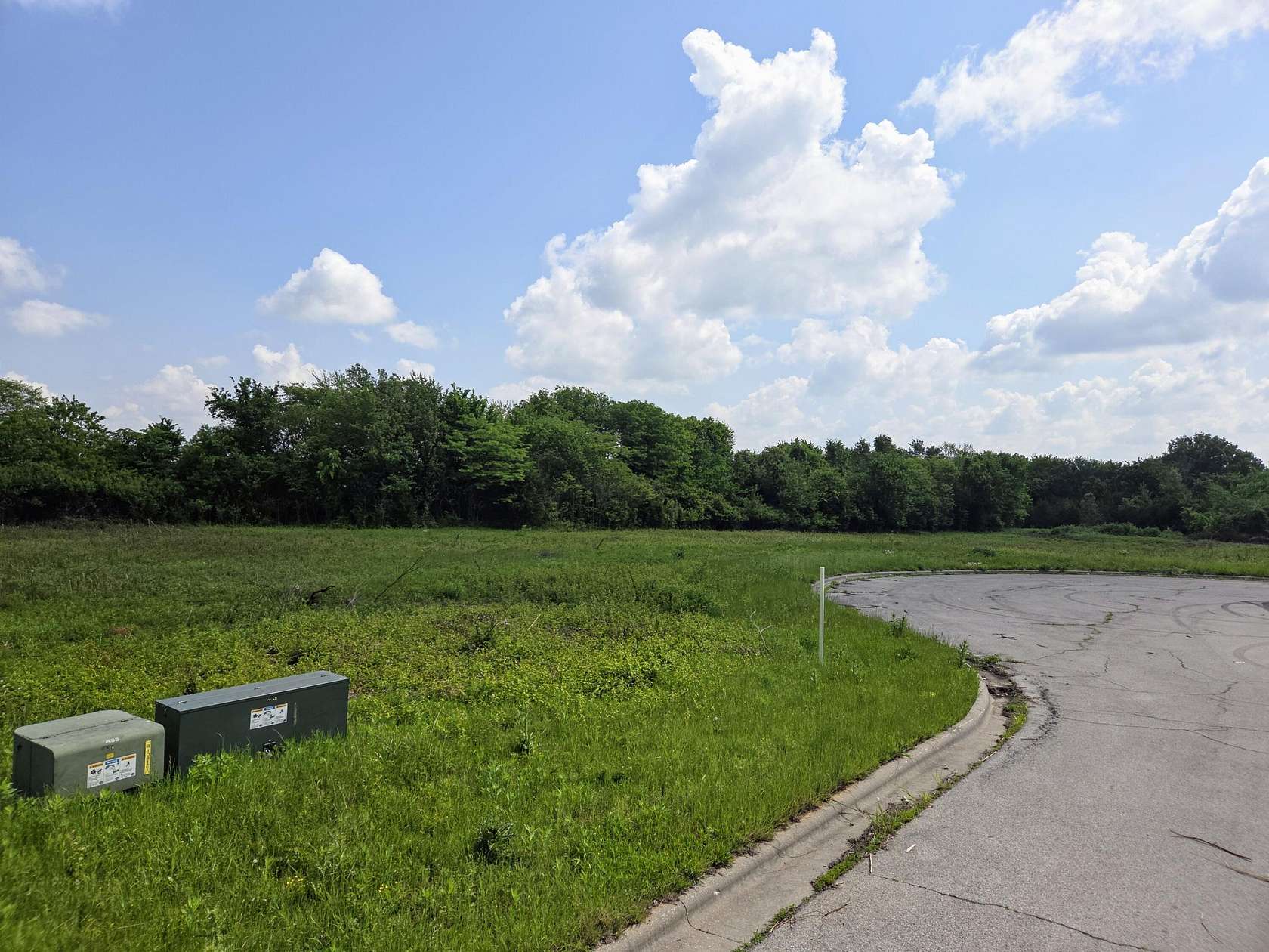 3 Acres of Commercial Land for Sale in Republic, Missouri