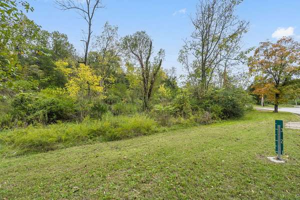 0.9 Acres of Residential Land for Sale in Hollister, Missouri