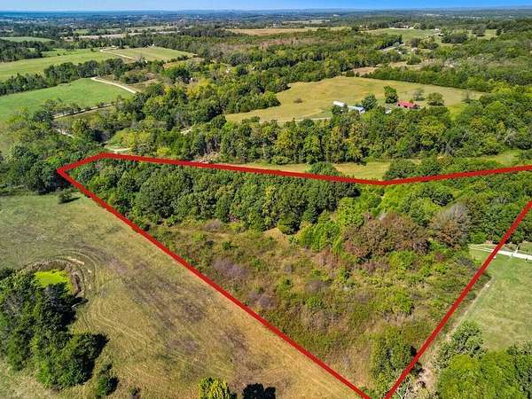 8 Acres of Residential Land for Sale in Ava, Missouri