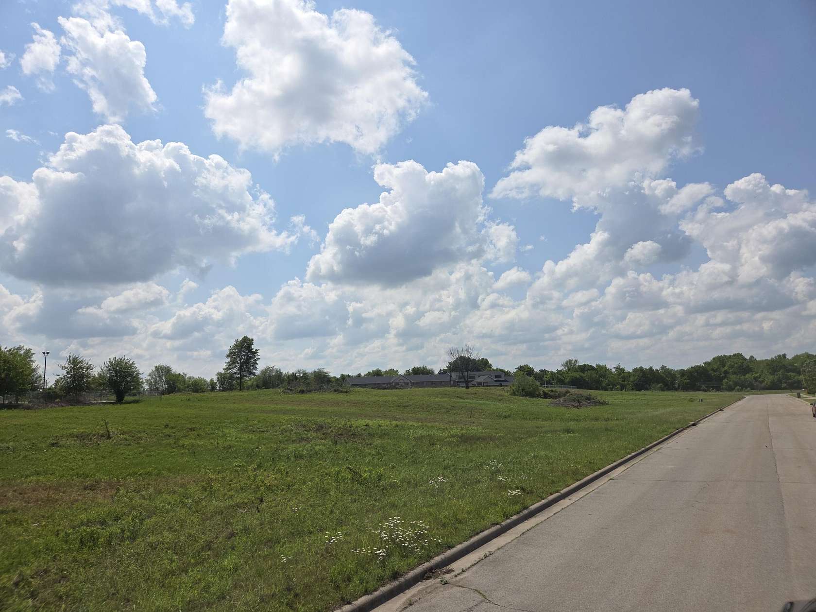 1 Acre of Commercial Land for Sale in Republic, Missouri