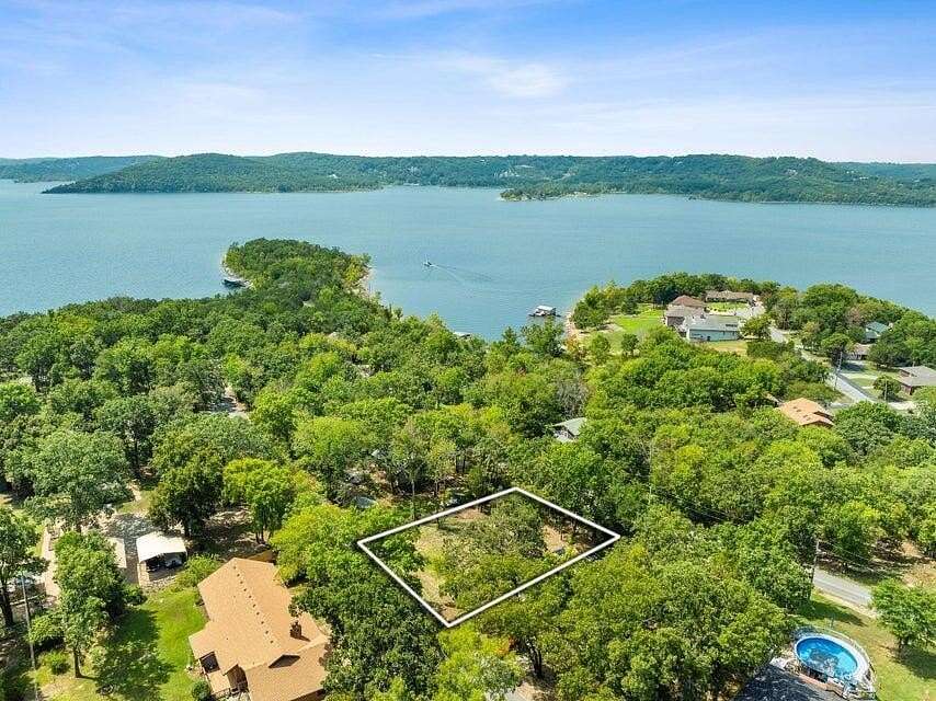 0.32 Acres of Residential Land for Sale in Hollister, Missouri