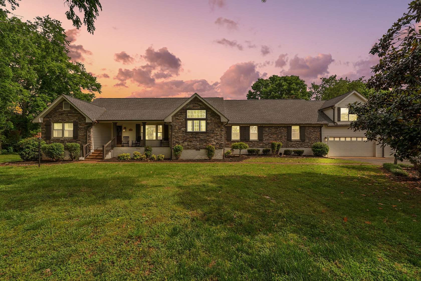 5 Acres of Land with Home for Sale in Goodlettsville, Tennessee
