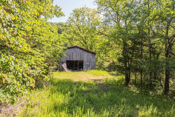 106 Acres of Recreational & Residential Land for Sale in Bethpage, Tennessee