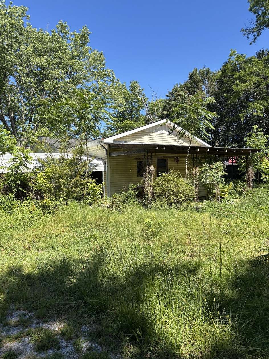 1.74 Acres of Residential Land for Sale in Franklin, Tennessee