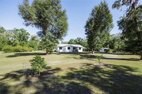 10 Acres of Land with Home for Sale in Trenton, Florida