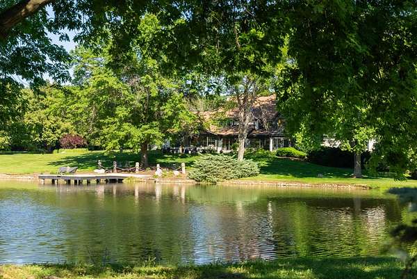 4.32 Acres of Land with Home for Sale in Burr Ridge, Illinois