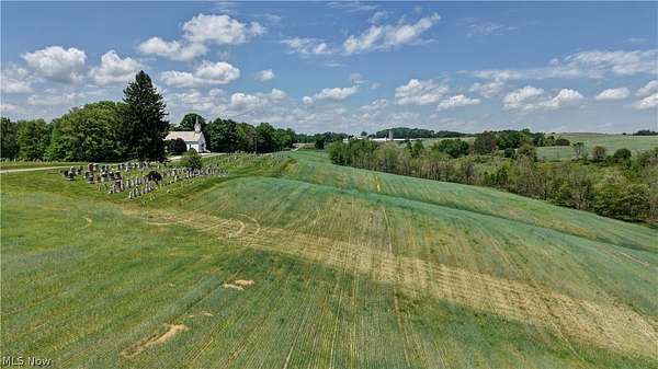 10.9 Acres of Recreational Land for Auction in Fresno, Ohio