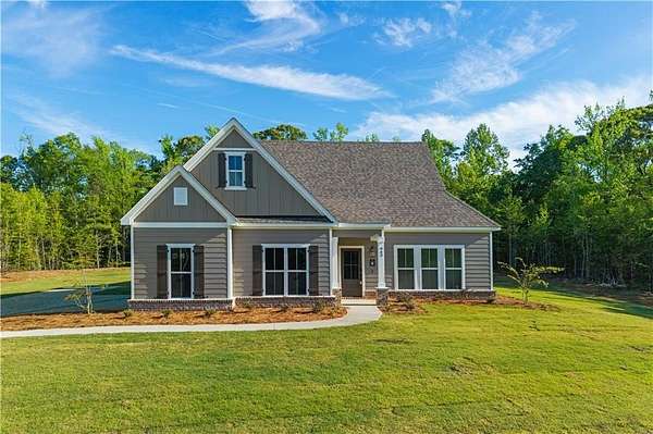 4 Acres of Land with Home for Sale in Salem, Alabama