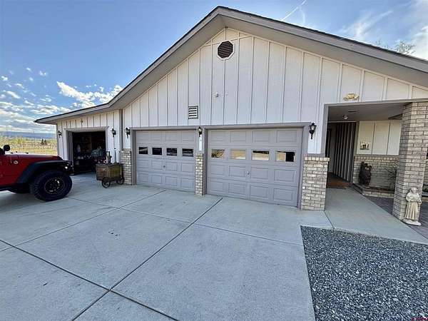 2.52 Acres of Land with Home for Sale in Montrose, Colorado