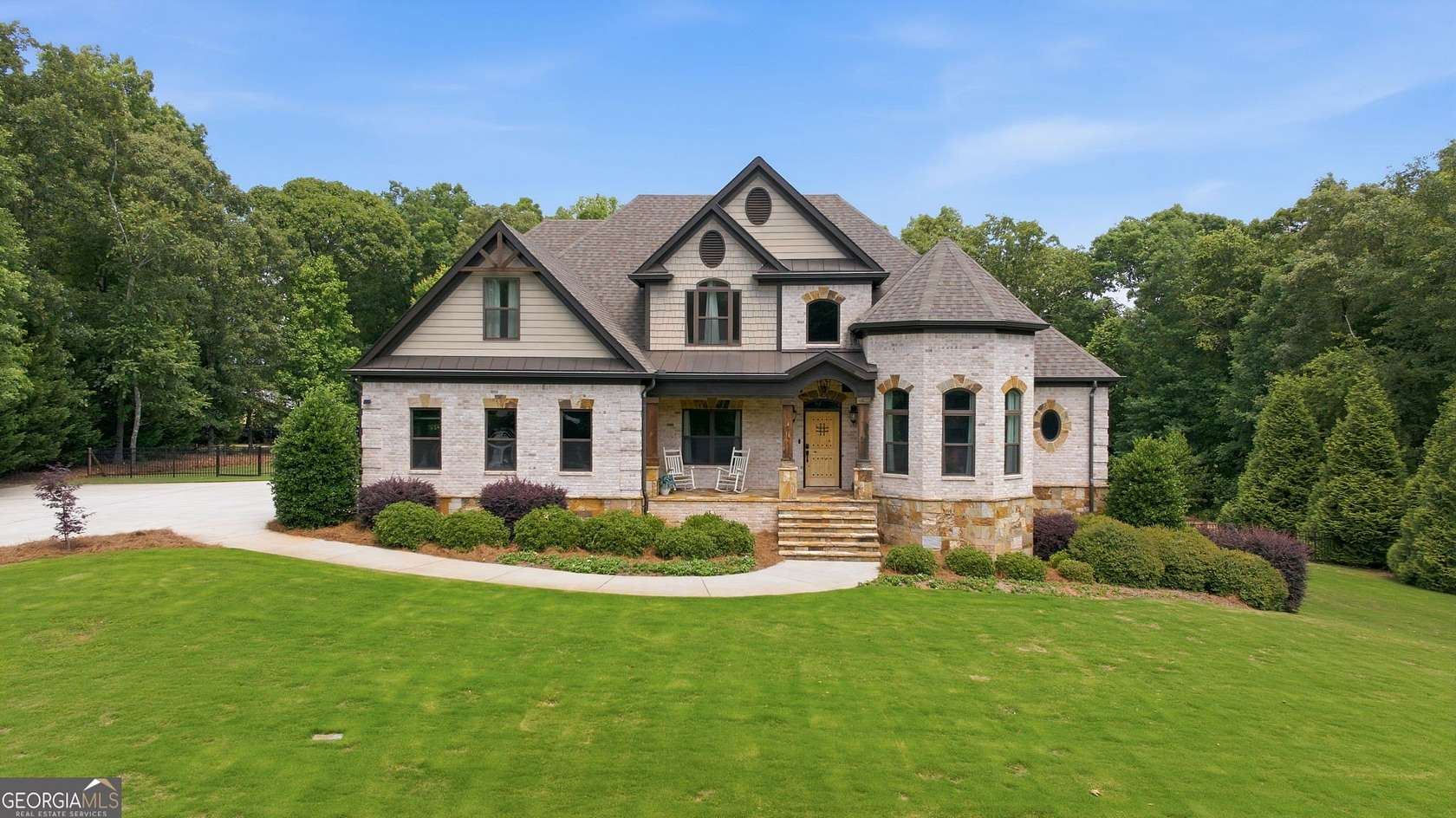 2 Acres of Land with Home for Sale in Hull, Georgia
