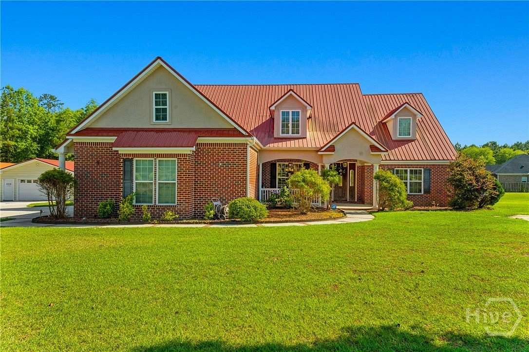 6.7 Acres of Land with Home for Sale in Pembroke, Georgia