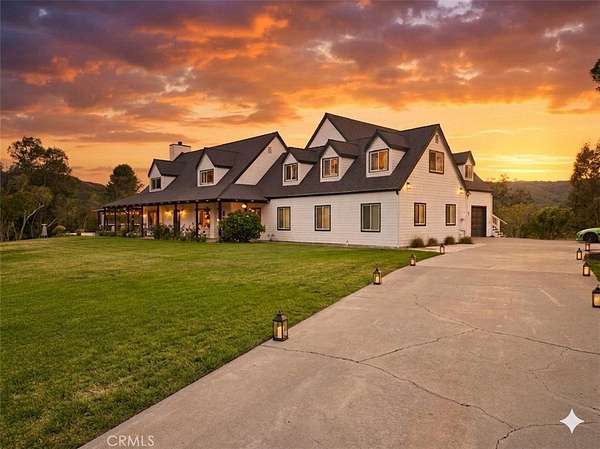 4.89 Acres of Land with Home for Sale in Temecula, California