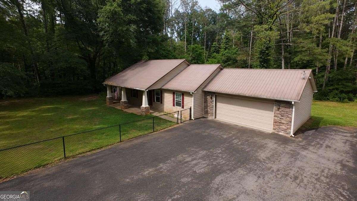 3.5 Acres of Land with Home for Sale in Cartersville, Georgia