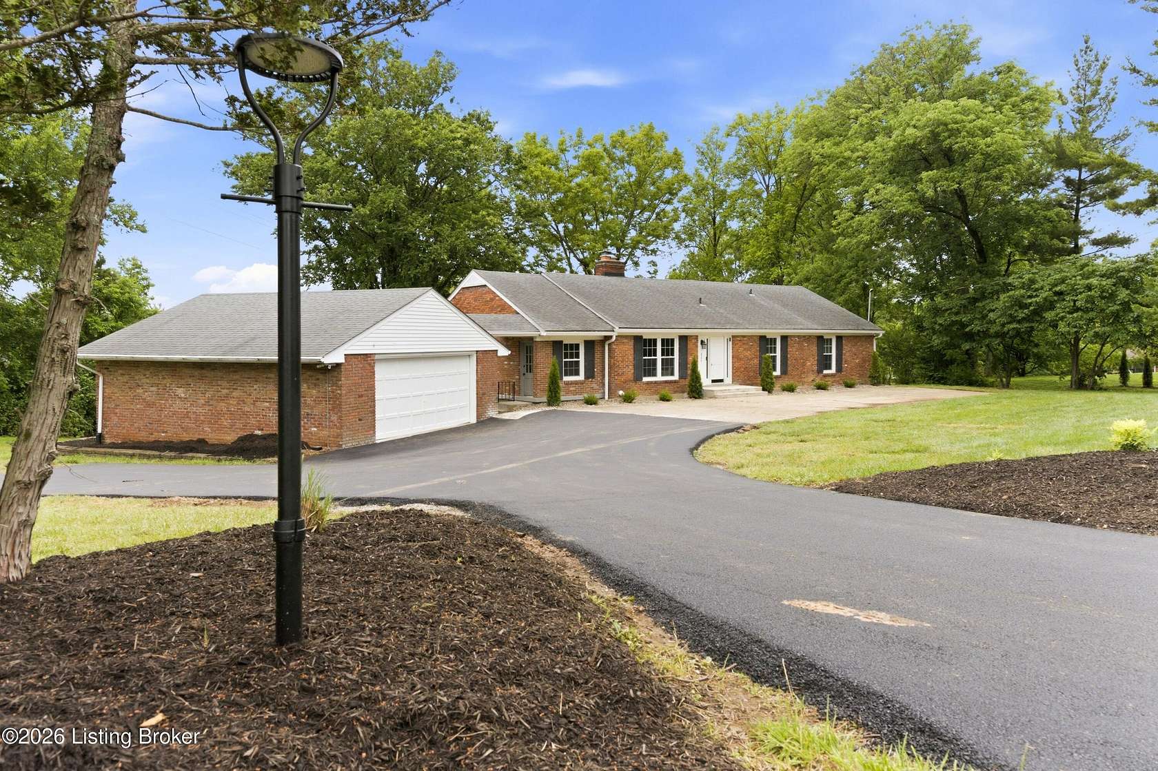 1.69 Acres of Land with Home for Sale in Louisville, Kentucky
