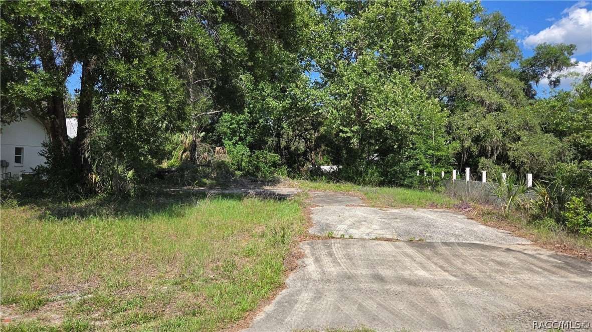 0.24 Acres of Land for Sale in Crystal River, Florida