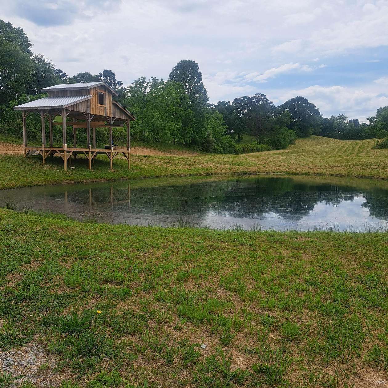 2 Acres of Residential Land for Sale in London, Kentucky