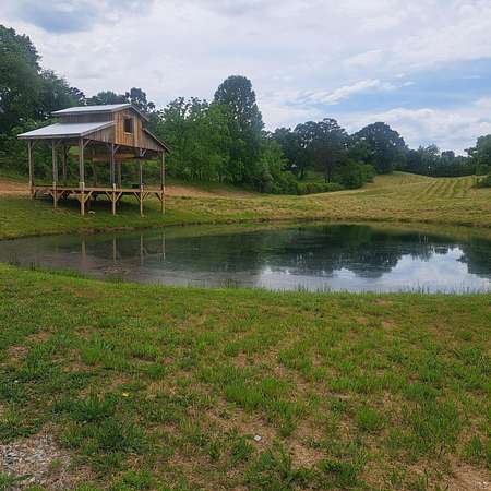 2 Acres of Residential Land for Sale in London, Kentucky