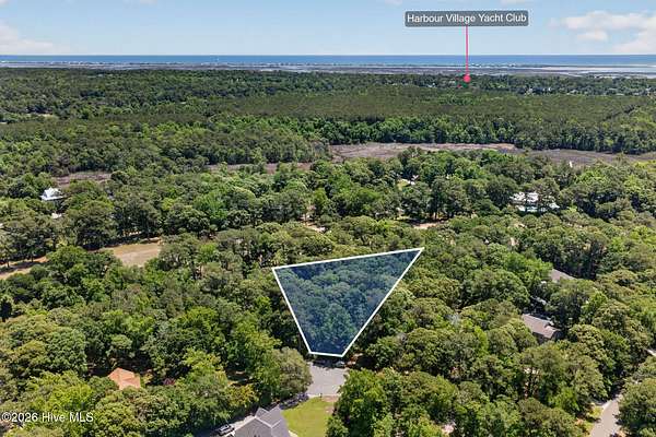 0.95 Acres of Residential Land for Sale in Hampstead, North Carolina