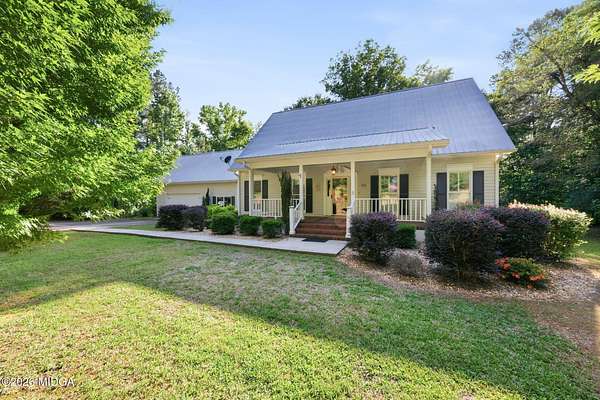 13.8 Acres of Land with Home for Sale in Forsyth, Georgia