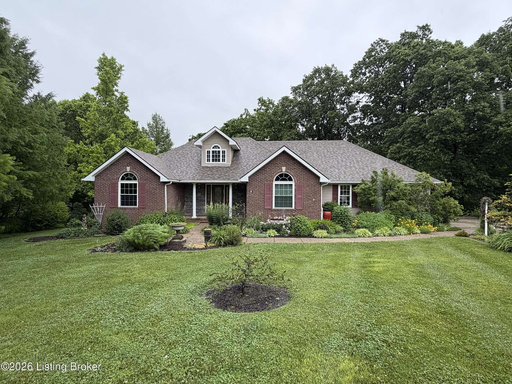 5 Acres of Land with Home for Sale in Bardstown, Kentucky