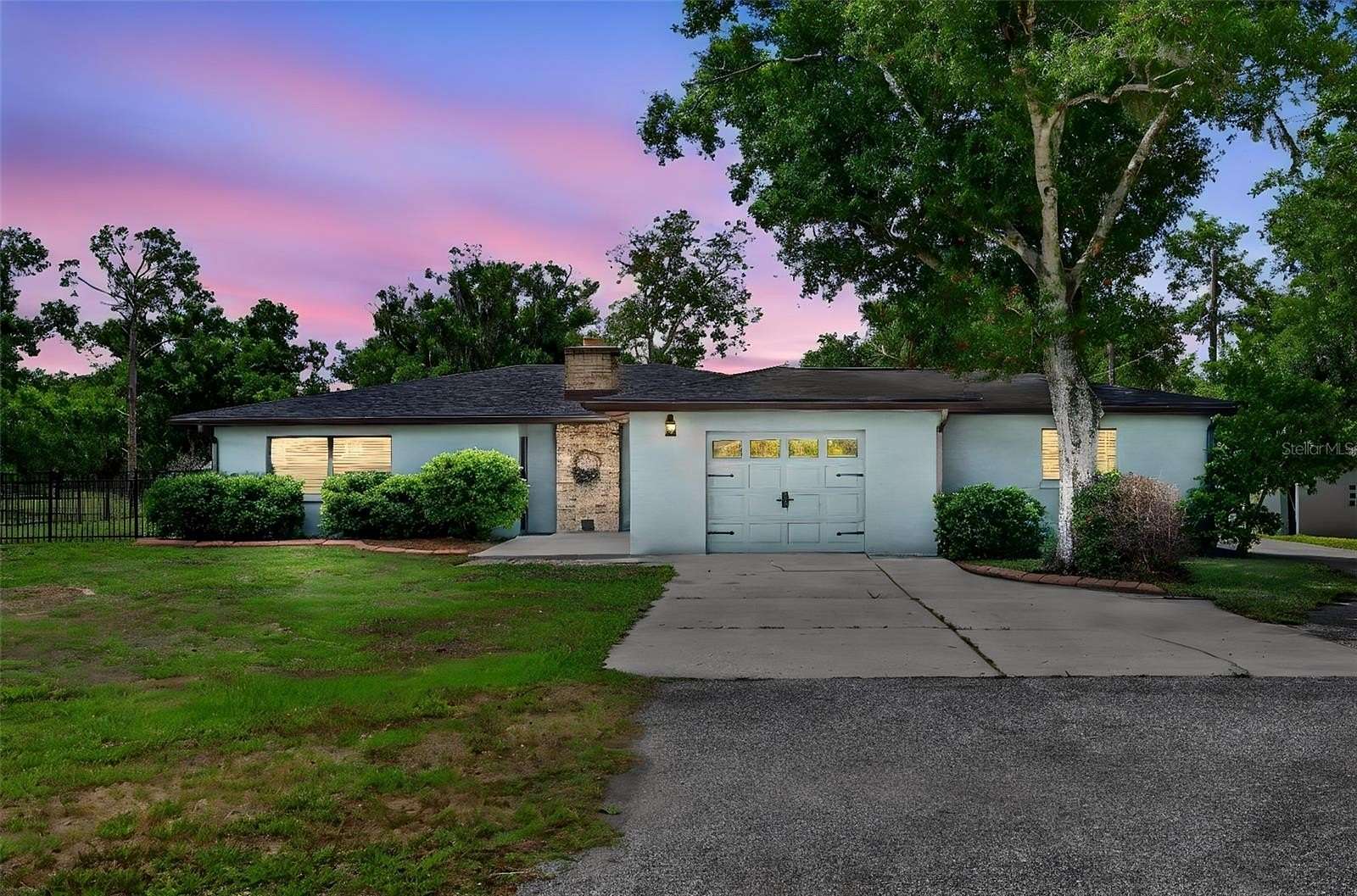 5 Acres of Land with Home for Sale in Sarasota, Florida