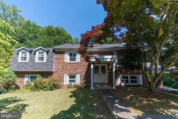 2.48 Acres of Land with Home for Sale in Mechanicsville, Maryland