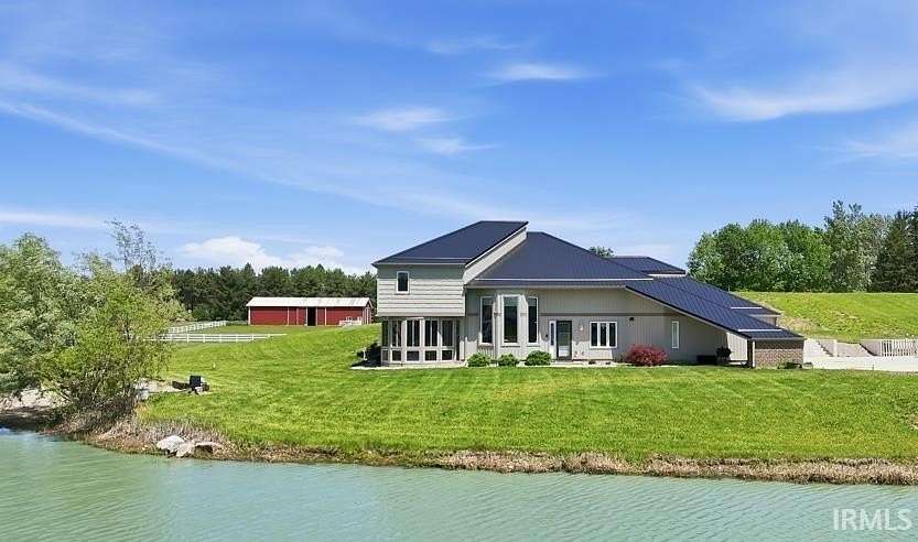 6 Acres of Land with Home for Sale in Fort Wayne, Indiana