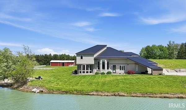 6 Acres of Land with Home for Sale in Fort Wayne, Indiana