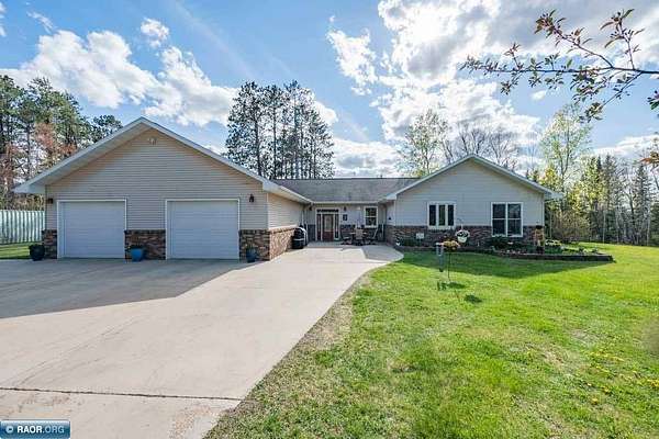 20 Acres of Recreational Land with Home for Sale in Hibbing, Minnesota