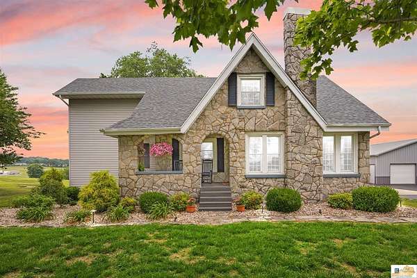3 Acres of Land with Home for Sale in Columbia, Kentucky