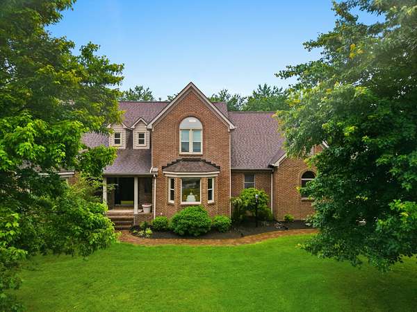 4.27 Acres of Land with Home for Sale in Versailles, Kentucky