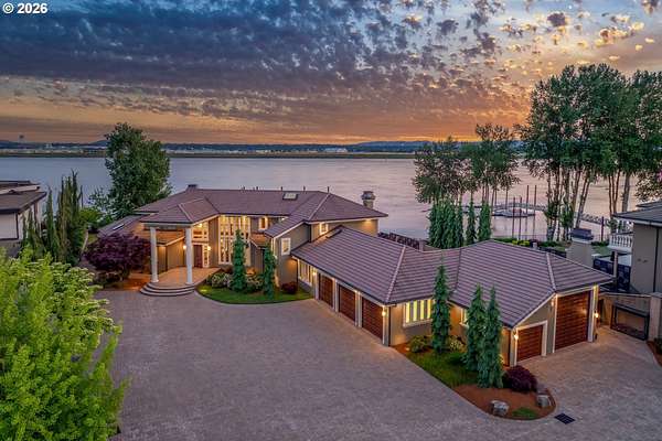 2.2 Acres of Land with Home for Sale in Vancouver, Washington