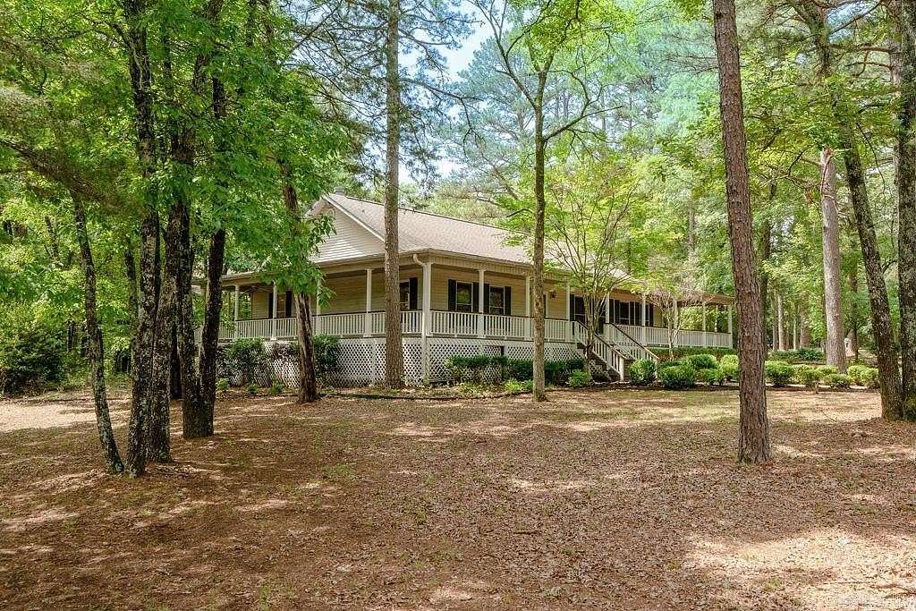 1.8 Acres of Land with Home for Sale in Heber Springs, Arkansas