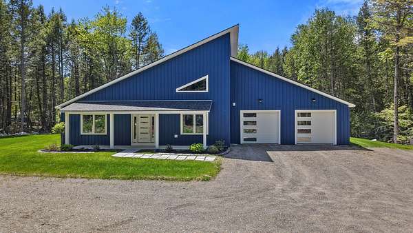 4.5 Acres of Land with Home for Sale in Lincoln, Maine