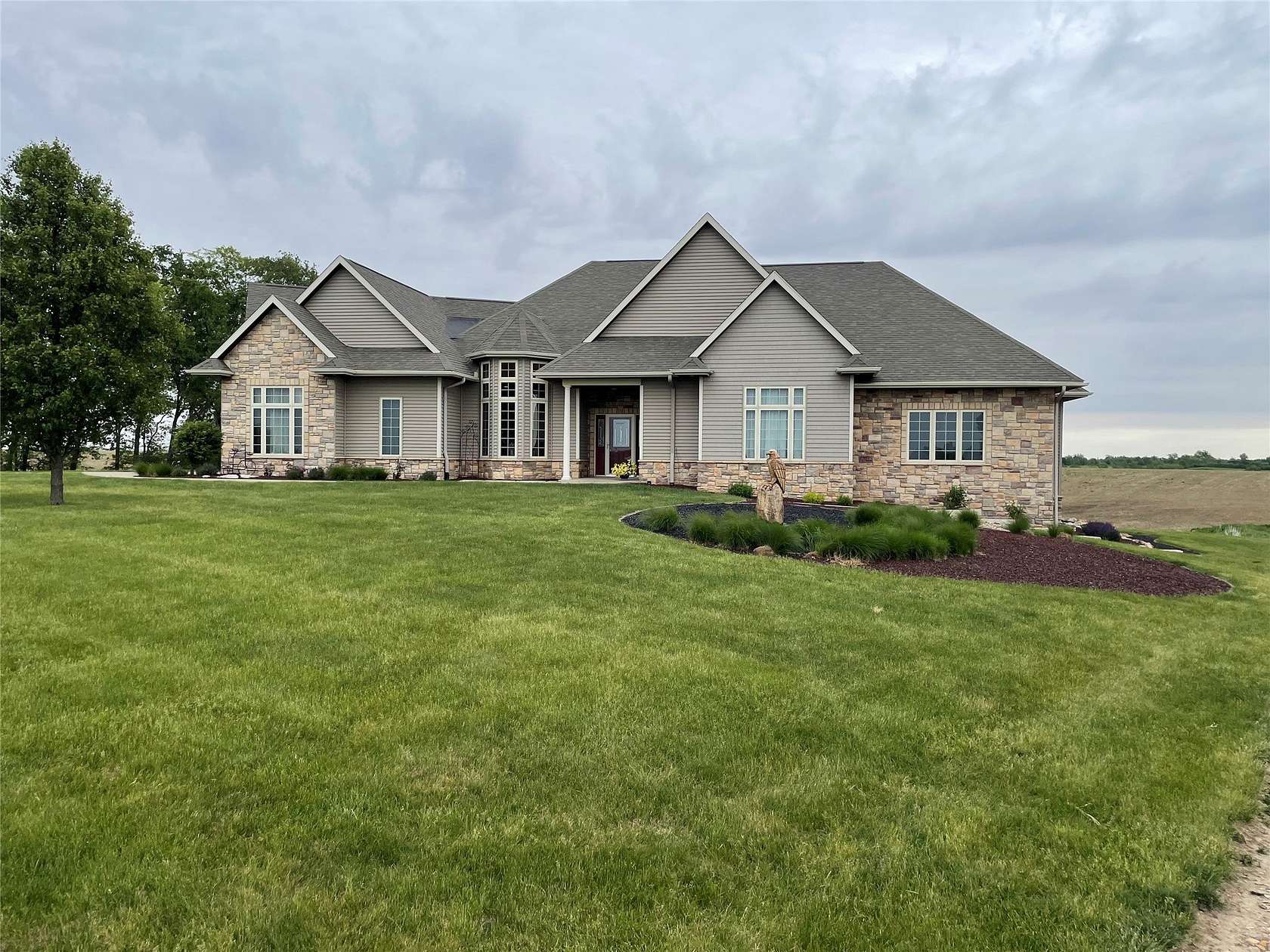 21.7 Acres of Agricultural Land with Home for Sale in Grinnell, Iowa