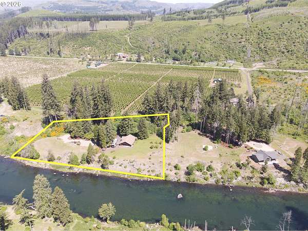 3.24 Acres of Residential Land for Sale in Vida, Oregon