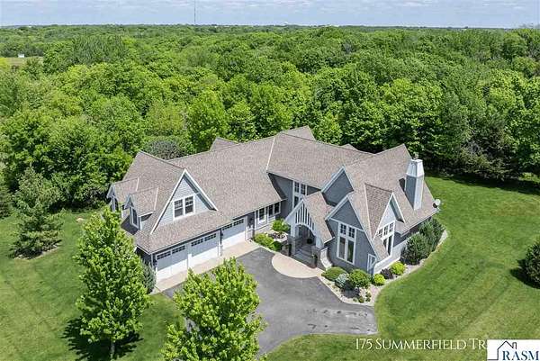 2.5 Acres of Land with Home for Sale in Mankato, Minnesota