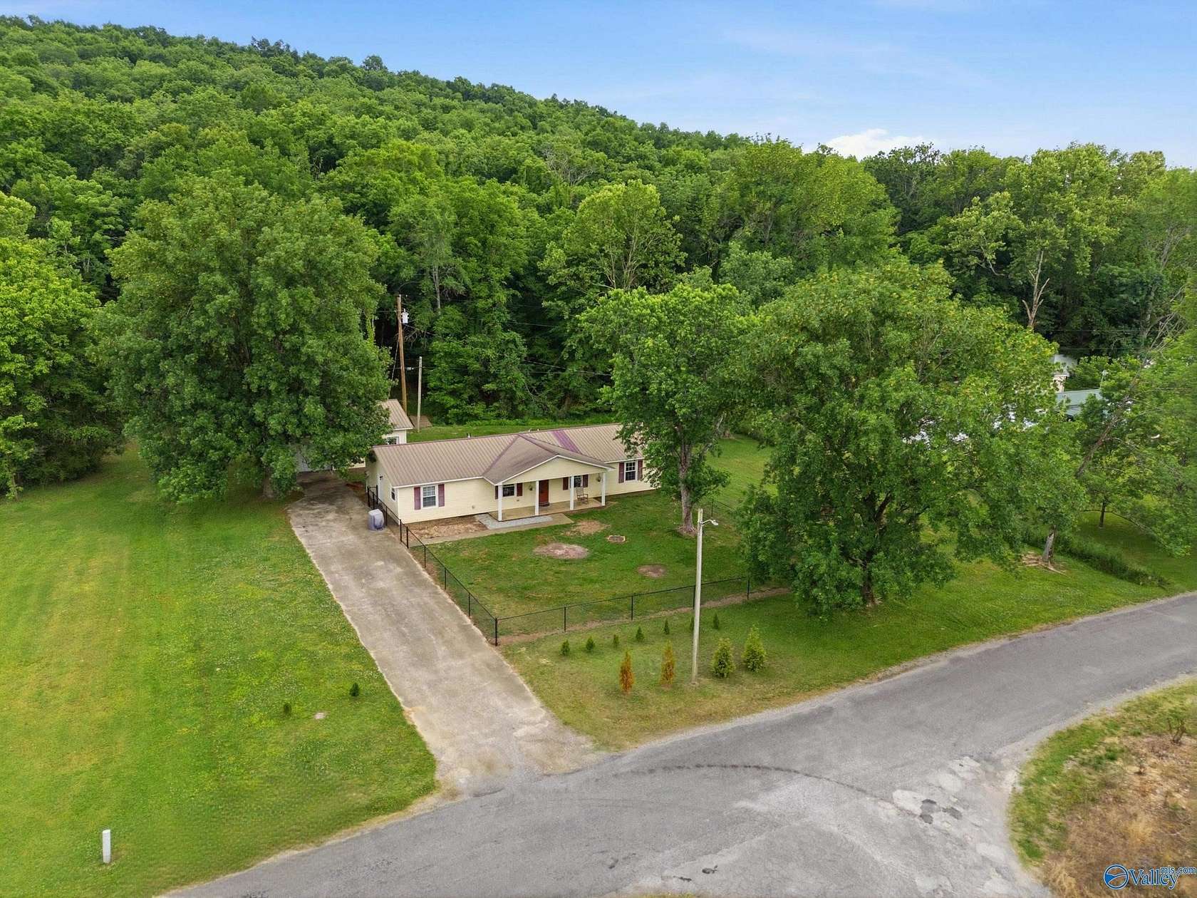 2.5 Acres of Land with Home for Sale in Woodville, Alabama