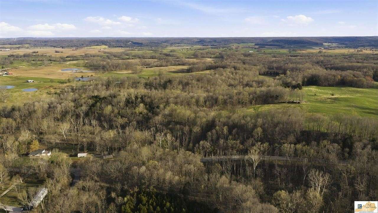 94.6 Acres of Recreational Land for Sale in Smiths Grove, Kentucky