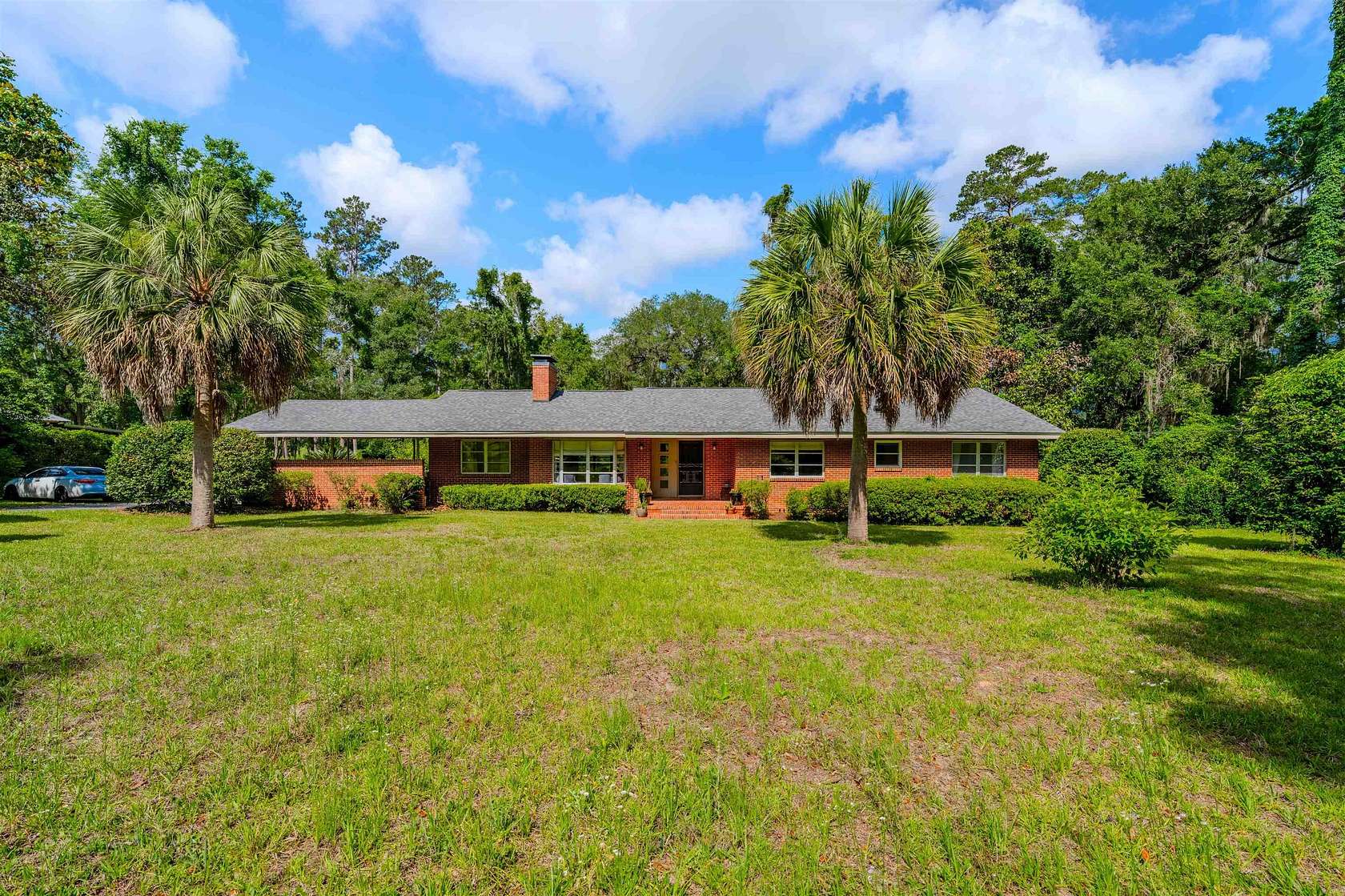 2.78 Acres of Land with Home for Sale in Tallahassee, Florida