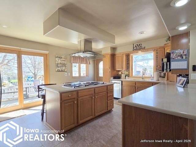 9.4 Acres of Land with Home for Sale in Jefferson, Iowa