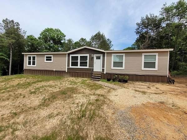 9 Acres of Land with Home for Sale in Heidelberg, Mississippi