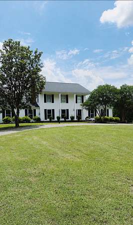 1.8 Acres of Land with Home for Sale in Mount Juliet, Tennessee