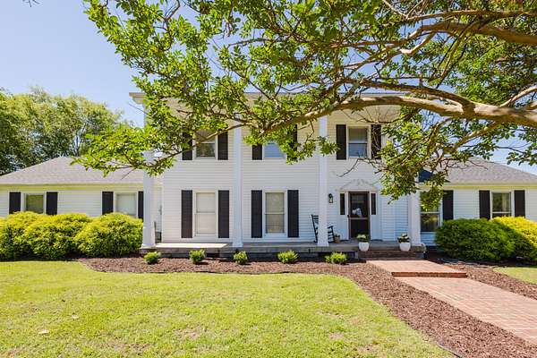 1.8 Acres of Land with Home for Sale in Mount Juliet, Tennessee