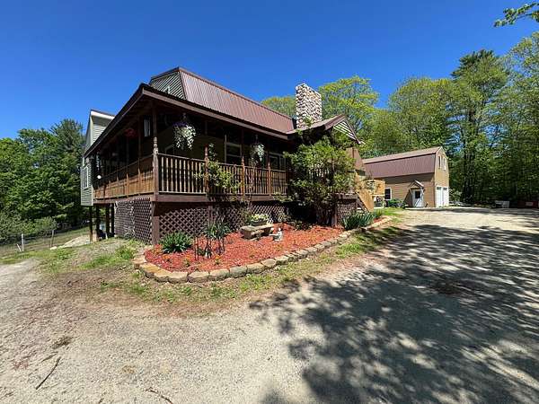 2.3 Acres of Land with Home for Sale in West Gardiner Town, Maine