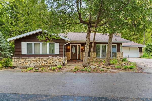 5.23 Acres of Land with Home for Sale in Sturgeon Bay, Wisconsin