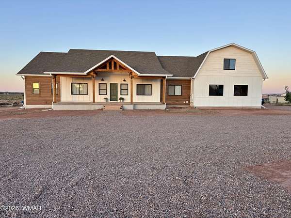 19.9 Acres of Land with Home for Sale in Snowflake, Arizona