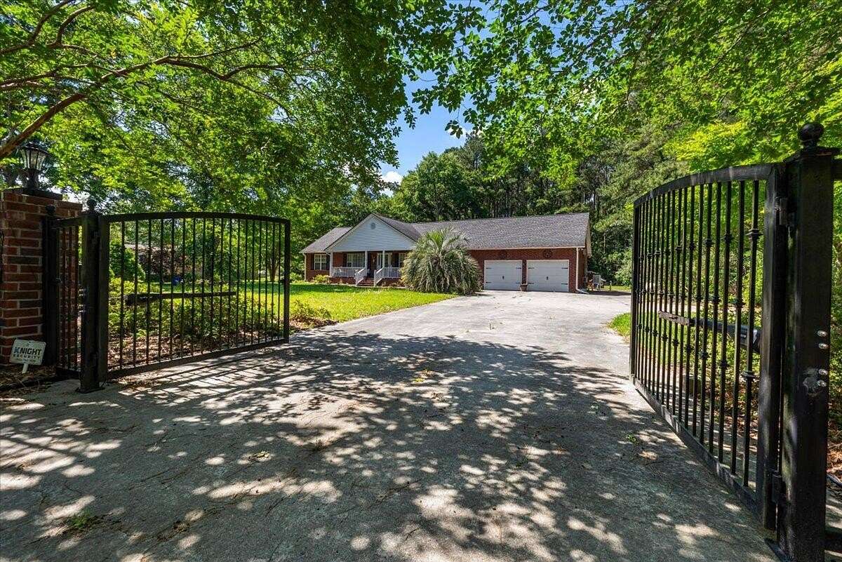 4 Acres of Land with Home for Sale in Moncks Corner, South Carolina