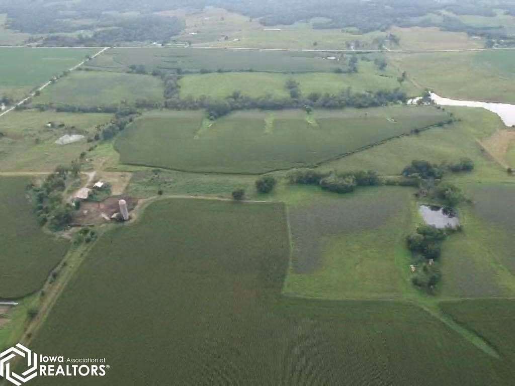 295 Acres of Agricultural Land for Sale in Chariton, Iowa