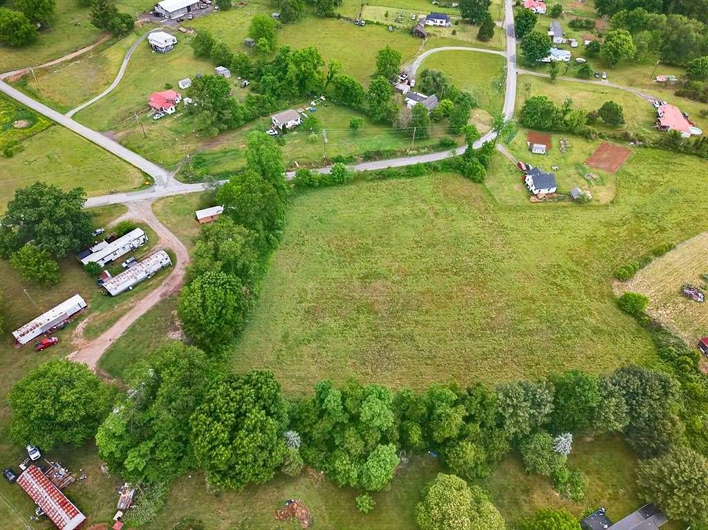0.96 Acres of Residential Land for Sale in Ivanhoe, Virginia